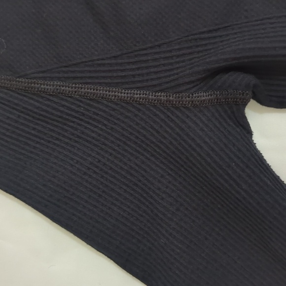 Gymshark Power Down Long Sleeve Bodysuit, Color Black Size S - Picture 12 of 16